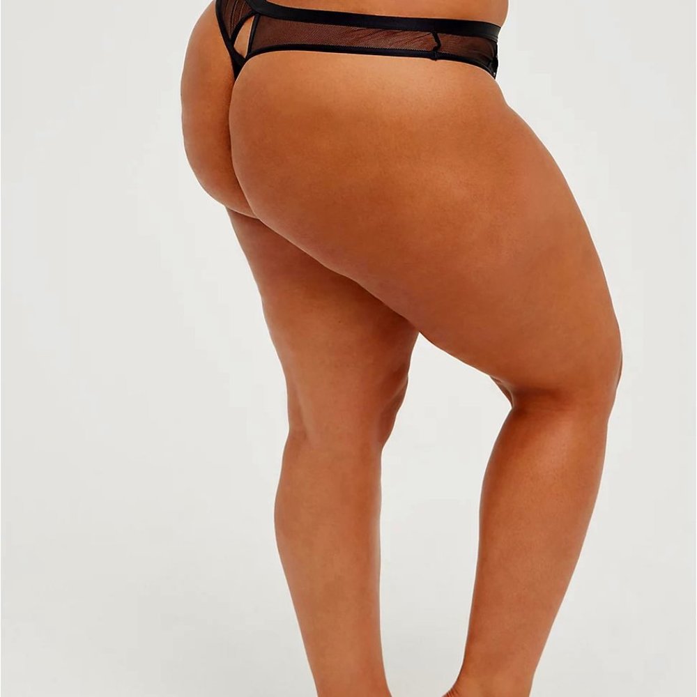 TORRID  - FAUX LEATHER & MESH BLACK CUTOUT THONG PANTY